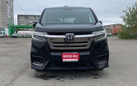 Honda Stepwgn IV, 2019 год, 2 840 000 рублей, 4 фотография