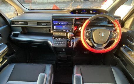 Honda Stepwgn IV, 2019 год, 2 840 000 рублей, 14 фотография