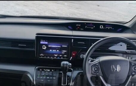 Honda Stepwgn IV, 2019 год, 2 840 000 рублей, 20 фотография
