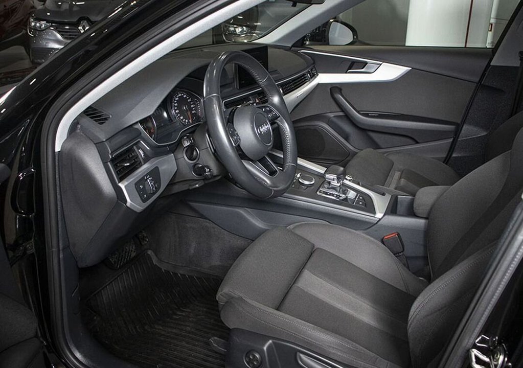 Audi A4, 2019 год, 2 649 653 рублей, 17 фотография