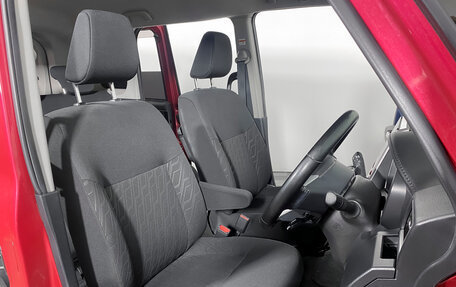 Toyota Roomy I, 2017 год, 1 089 000 рублей, 13 фотография