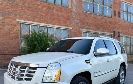 Cadillac Escalade III, 2008 год, 2 240 000 рублей, 6 фотография