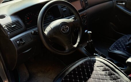 Toyota Corolla, 2003 год, 325 000 рублей, 11 фотография