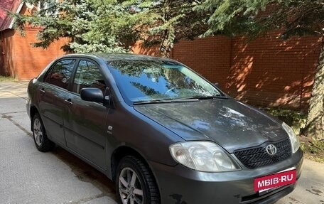 Toyota Corolla, 2003 год, 325 000 рублей, 4 фотография