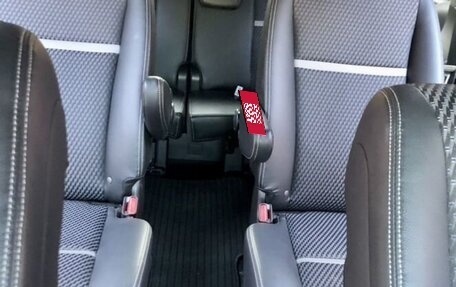 Honda Stepwgn IV, 2016 год, 1 650 000 рублей, 18 фотография