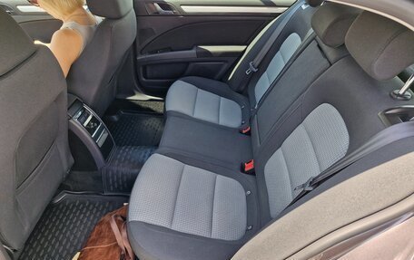 Skoda Superb III рестайлинг, 2012 год, 1 280 000 рублей, 6 фотография