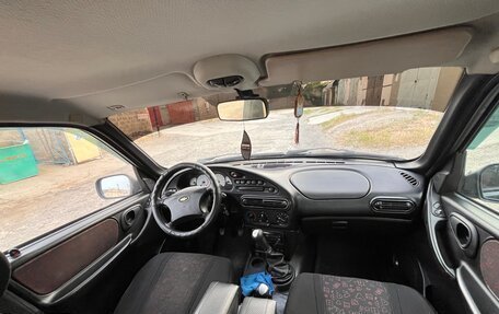 Chevrolet Niva I рестайлинг, 2006 год, 40 000 рублей, 5 фотография