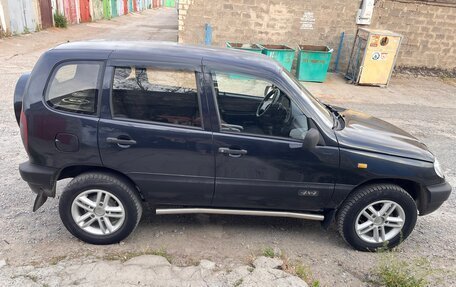 Chevrolet Niva I рестайлинг, 2006 год, 40 000 рублей, 8 фотография