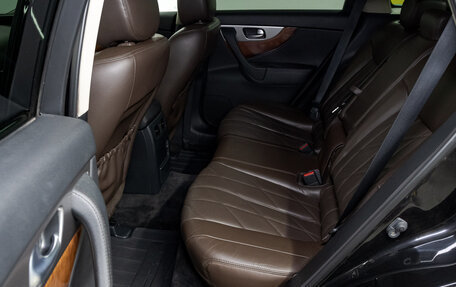 Infiniti QX70, 2015 год, 2 249 000 рублей, 17 фотография