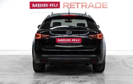 Infiniti QX70, 2015 год, 2 249 000 рублей, 7 фотография