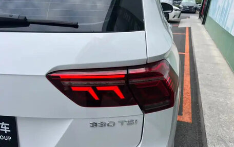 Volkswagen Tiguan II, 2022 год, 2 150 000 рублей, 12 фотография
