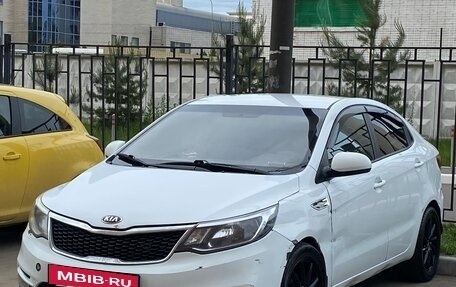 KIA Rio III рестайлинг, 2017 год, 690 000 рублей, 1 фотография