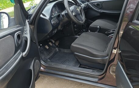 Chevrolet Niva I рестайлинг, 2011 год, 470 000 рублей, 9 фотография