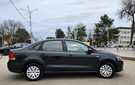Volkswagen Polo VI (EU Market), 2012 год, 800 000 рублей, 4 фотография