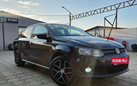 Volkswagen Polo VI (EU Market), 2012 год, 800 000 рублей, 3 фотография