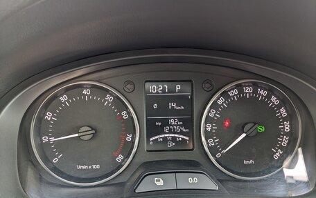 Skoda Rapid I, 2015 год, 1 280 000 рублей, 14 фотография