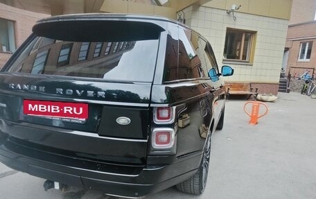 Land Rover Range Rover IV рестайлинг, 2013 год, 2 799 000 рублей, 2 фотография