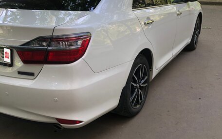 Toyota Camry, 2017 год, 2 150 000 рублей, 9 фотография