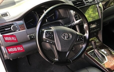 Toyota Camry, 2017 год, 2 150 000 рублей, 3 фотография
