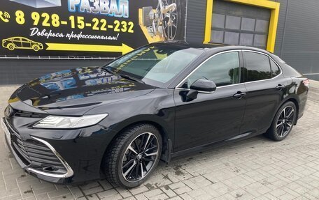 Toyota Camry, 2021 год, 3 990 000 рублей, 3 фотография
