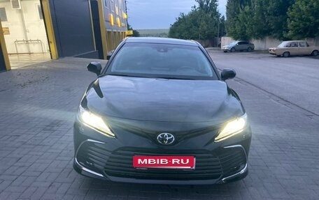 Toyota Camry, 2021 год, 3 990 000 рублей, 8 фотография