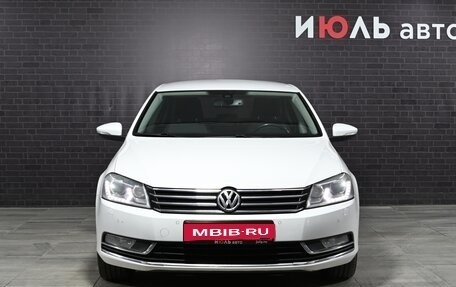 Volkswagen Passat B7, 2013 год, 1 350 000 рублей, 2 фотография