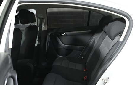 Volkswagen Passat B7, 2013 год, 1 350 000 рублей, 22 фотография