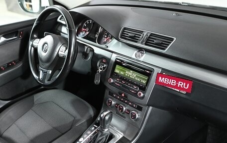 Volkswagen Passat B7, 2013 год, 1 350 000 рублей, 17 фотография