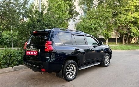 Toyota Land Cruiser Prado 150 рестайлинг 2, 2018 год, 5 600 000 рублей, 4 фотография