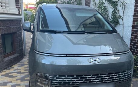 Hyundai Staria, 2022 год, 5 700 000 рублей, 6 фотография