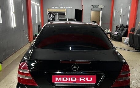 Mercedes-Benz E-Класс, 2004 год, 870 000 рублей, 5 фотография