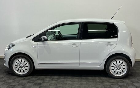 Volkswagen up! I рестайлинг, 2013 год, 777 000 рублей, 5 фотография