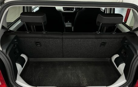 Volkswagen up! I рестайлинг, 2013 год, 777 000 рублей, 9 фотография
