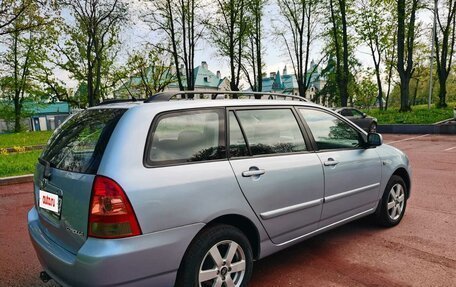 Toyota Corolla, 2004 год, 505 000 рублей, 3 фотография
