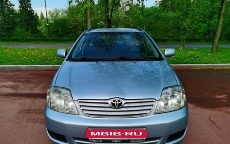 Toyota Corolla, 2004 год, 505 000 рублей, 2 фотография
