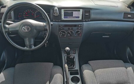 Toyota Corolla, 2004 год, 505 000 рублей, 4 фотография