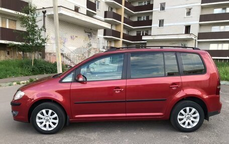 Volkswagen Touran III, 2008 год, 750 000 рублей, 8 фотография