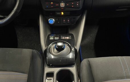 Nissan Leaf II, 2019 год, 1 799 000 рублей, 12 фотография