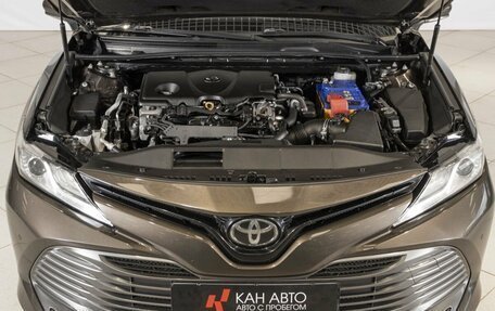 Toyota Camry, 2019 год, 2 950 000 рублей, 9 фотография