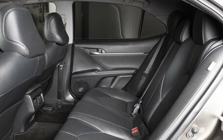 Toyota Camry, 2019 год, 2 950 000 рублей, 12 фотография
