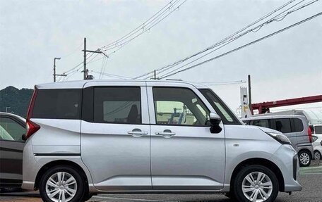 Toyota Roomy I, 2022 год, 1 095 000 рублей, 8 фотография