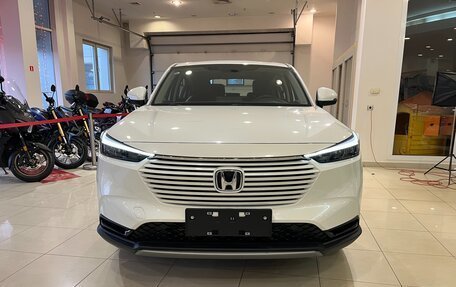 Honda Vezel, 2024 год, 4 490 000 рублей, 2 фотография