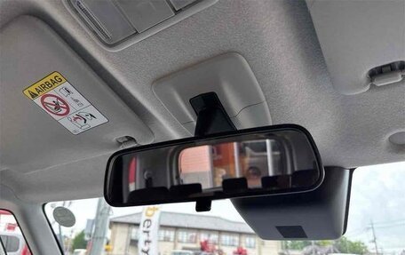 Toyota Roomy I, 2022 год, 1 095 000 рублей, 32 фотография