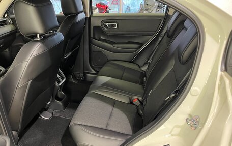 Honda Vezel, 2024 год, 4 490 000 рублей, 15 фотография
