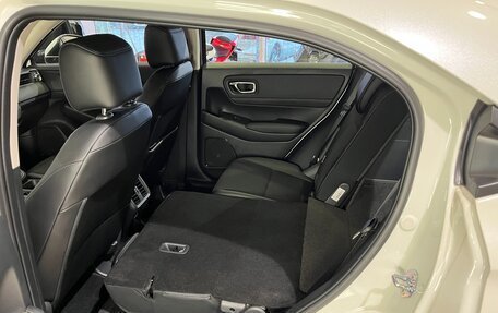 Honda Vezel, 2024 год, 4 490 000 рублей, 16 фотография
