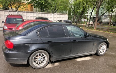 BMW 3 серия, 2011 год, 930 000 рублей, 4 фотография