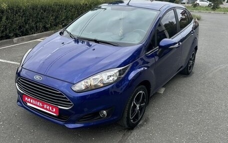 Ford Fiesta, 2015 год, 1 000 000 рублей, 5 фотография