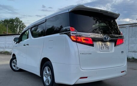 Toyota Vellfire II, 2018 год, 4 900 000 рублей, 16 фотография
