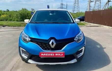 Renault Kaptur I рестайлинг, 2018 год, 1 650 000 рублей, 2 фотография