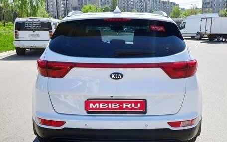 KIA Sportage IV рестайлинг, 2018 год, 2 145 000 рублей, 3 фотография